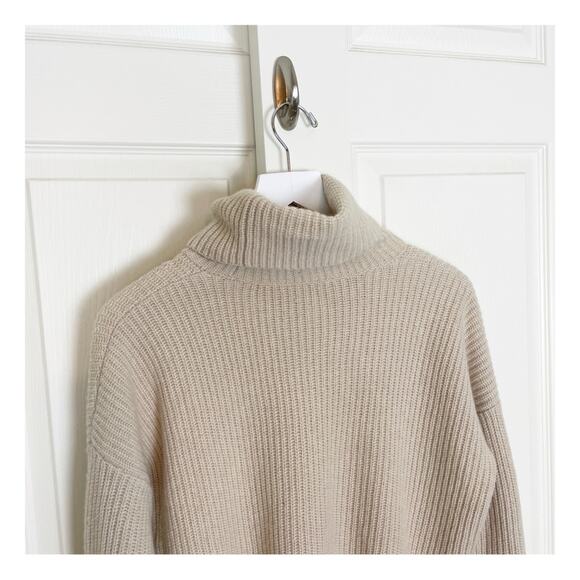 Madewell Resourced Cashmere Crop Turtleneck Sweater - Picture 5 of 9